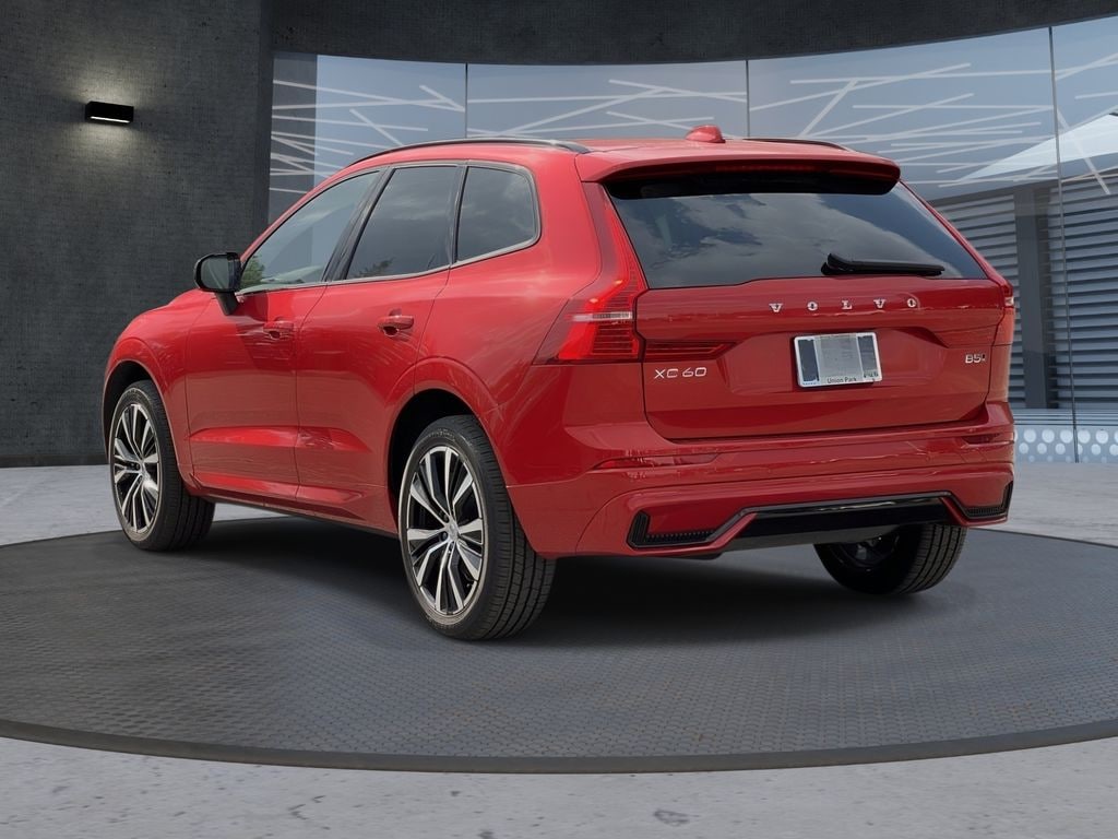 Used 2025 Volvo XC60 B5 Ultra SUV