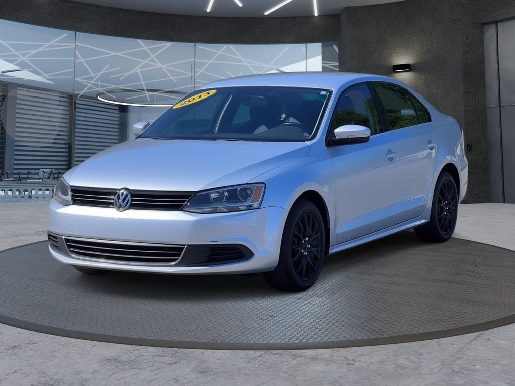 Used 2013 Volkswagen Jetta SE with VIN 3VWDP7AJ0DM378526 for sale in Grand Rapids, MI