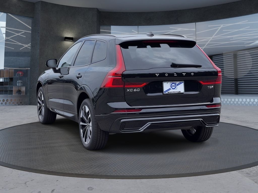 New 2026 Volvo XC60 Plug-In Hybrid T8 Plus SUV