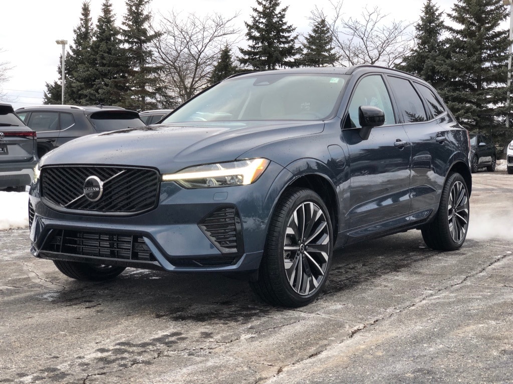 New 2026 Volvo XC60 Plug-In Hybrid T8 Ultra SUV