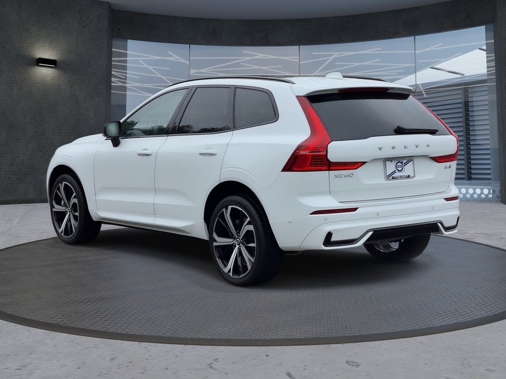 Certified 2023 Volvo XC60 B6 AWD Ultimate Dark SUV