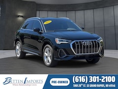 2022 Audi Q3 45 S line Premium SUV