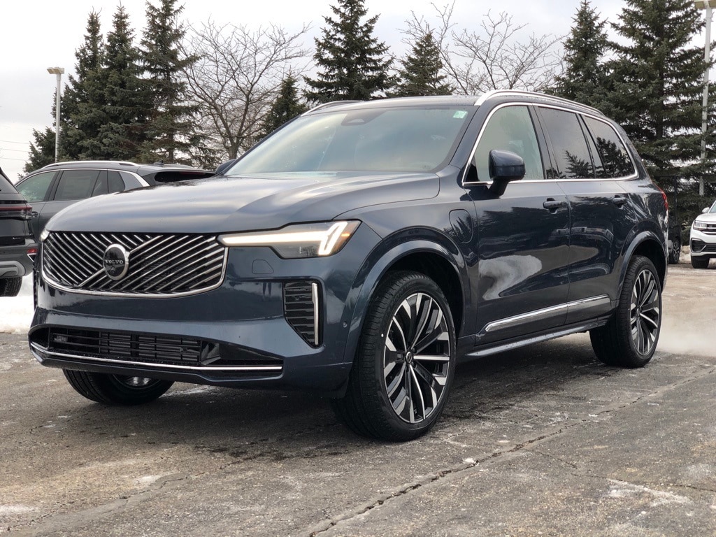 New 2026 Volvo XC90 Plug-In Hybrid T8 Plus 7 Passenger SUV