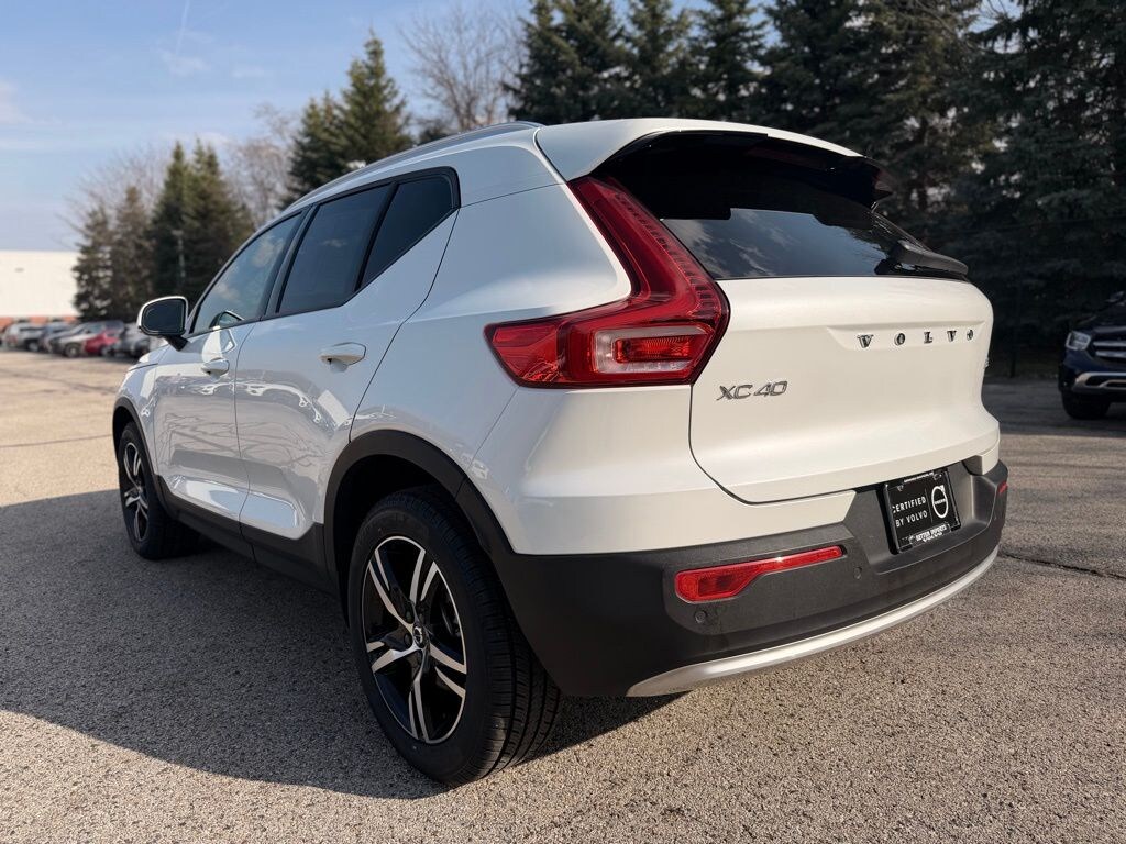 Certified 2023 Volvo XC40 B5 AWD Core SUV