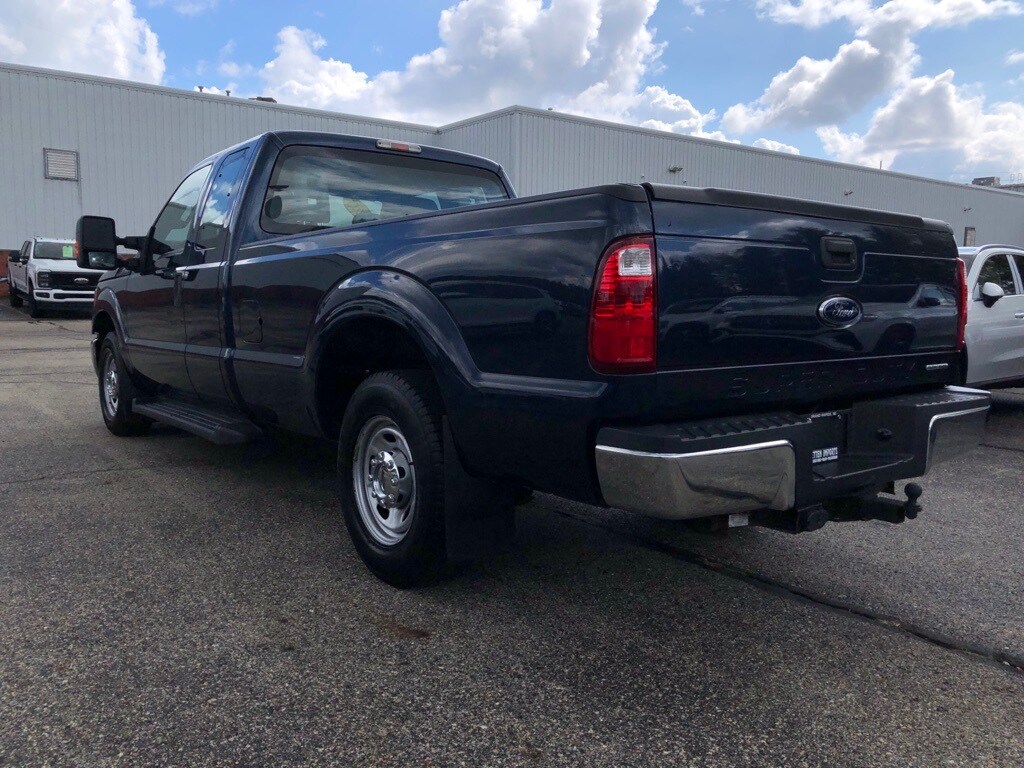 2015 Ford F-250 XL photo 4