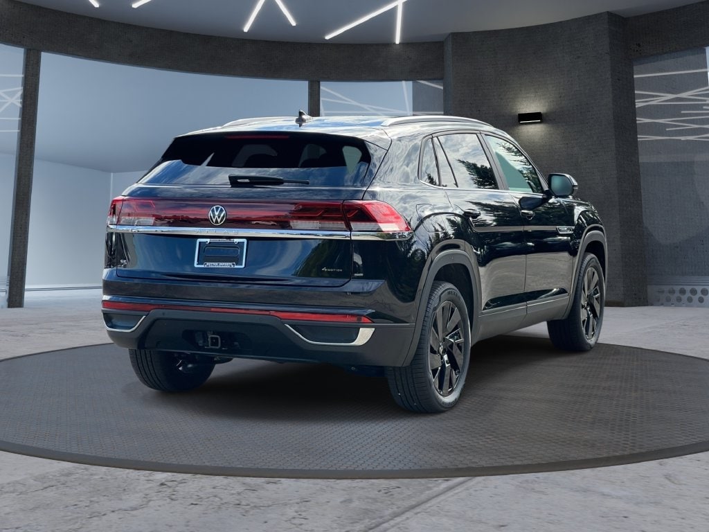 New 2026 Volkswagen Atlas Cross Sport SE w/Technology SUV