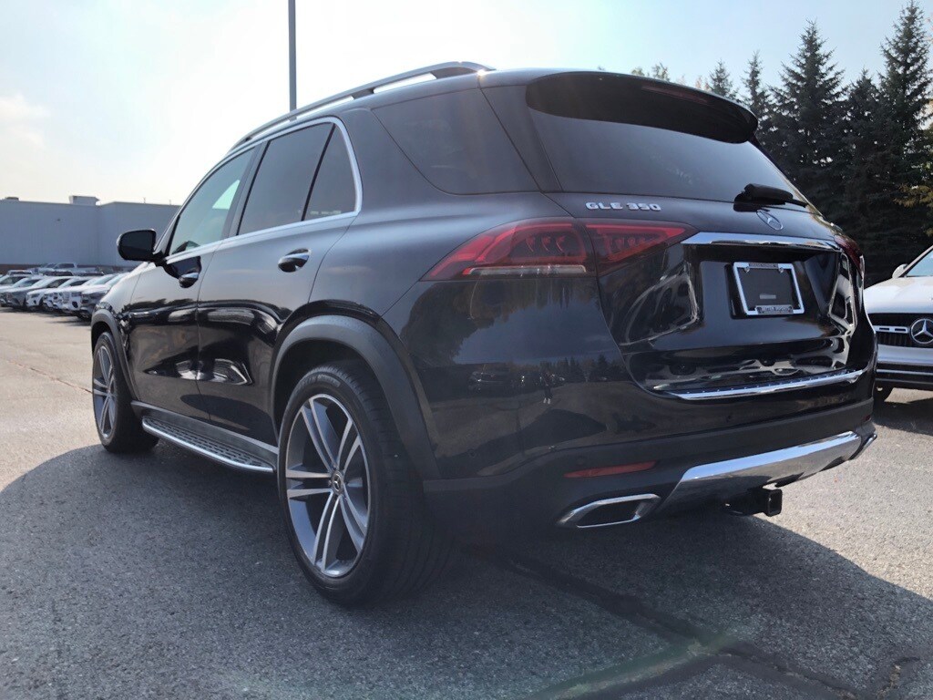 2022 Mercedes Benz GLE 350 4MATIC photo 4