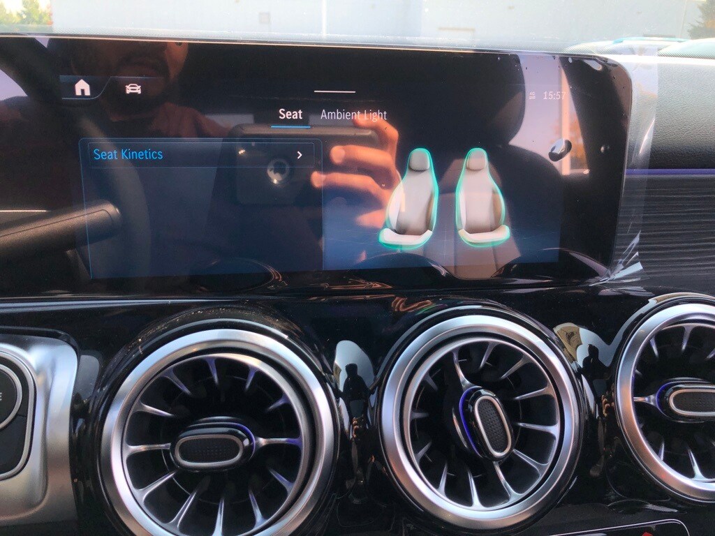 2026 Mercedes-Benz GLB GLB 250 - Photo 27