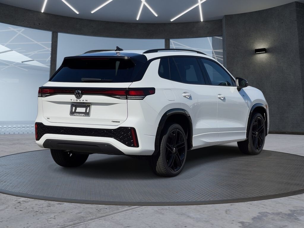 New 2026 Volkswagen Tiguan 2.0T SE R-Line Black SUV