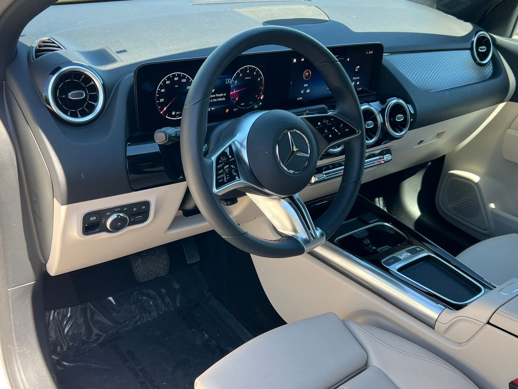 2026 Mercedes-Benz GLA GLA 250 - Photo 16