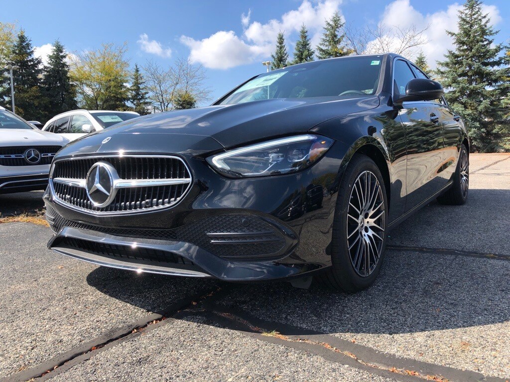 2025 Mercedes Benz C 300 4MATIC Sedan photo 3