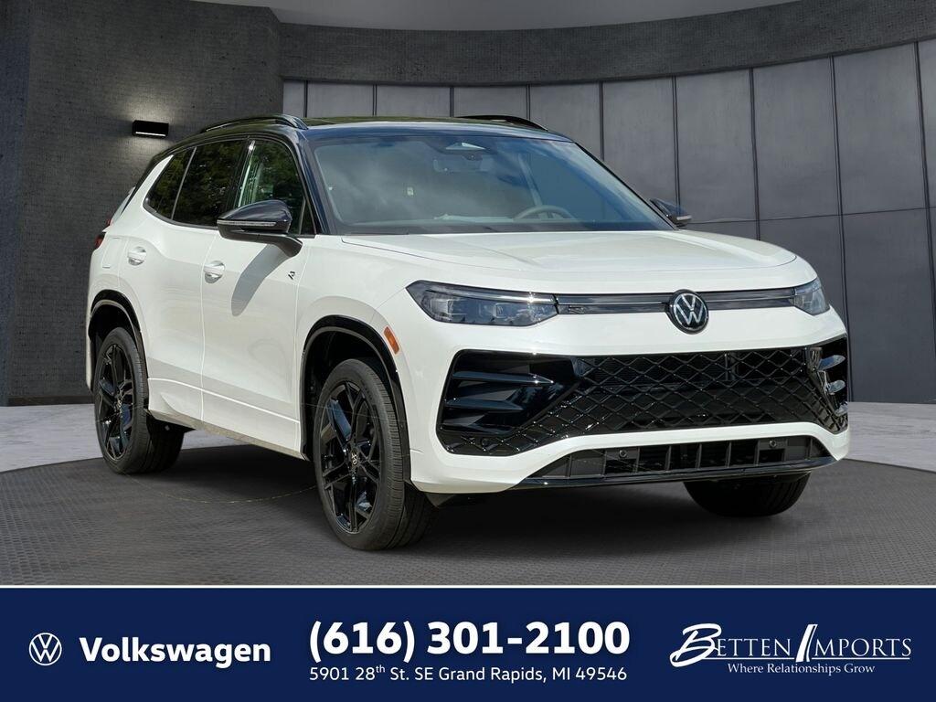 New 2026 Volkswagen Tiguan 2.0T SE R-Line Black SUV