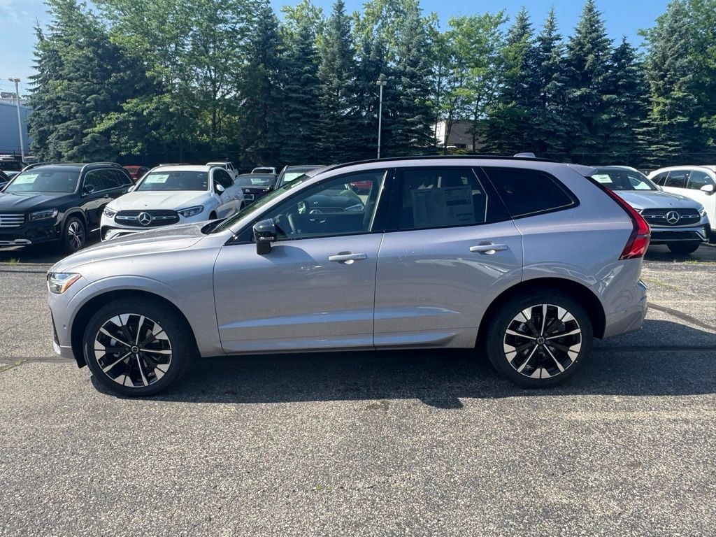 New 2026 Volvo XC60 B5 Plus SUV