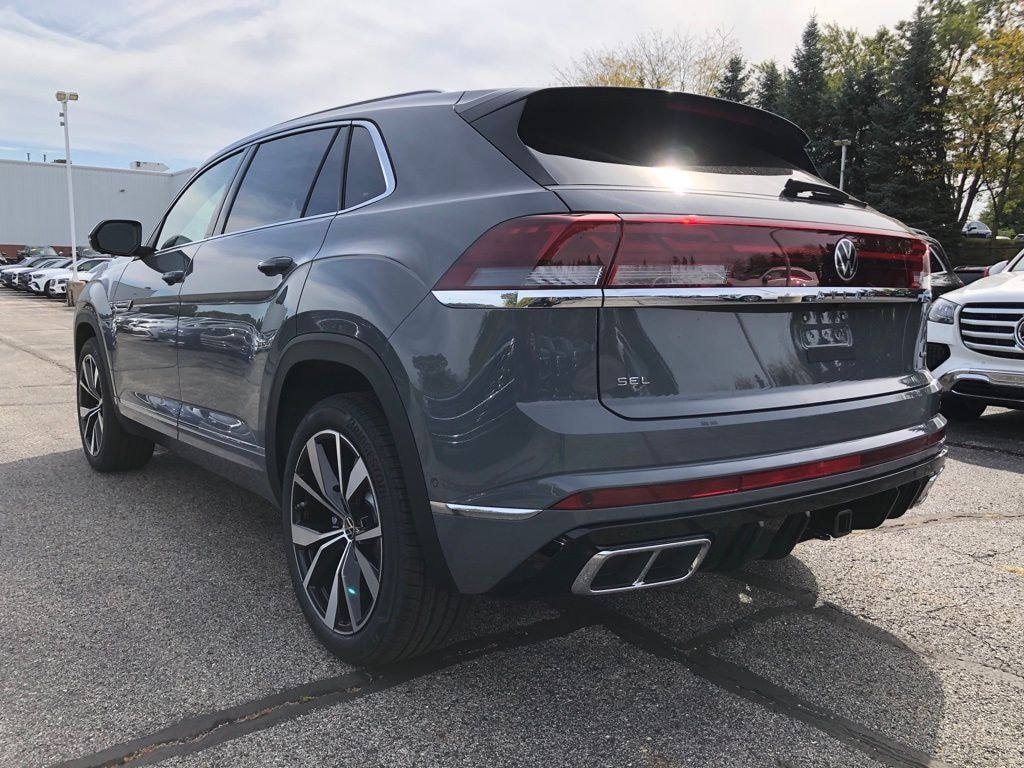 New 2026 Volkswagen Atlas Cross Sport 2.0T SEL Premium R-Line SUV
