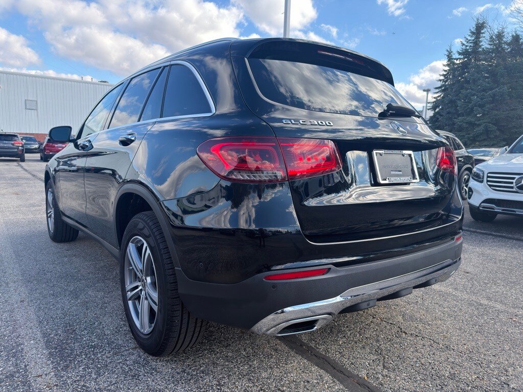 2022 Mercedes Benz GLC 300 4MATIC photo 4