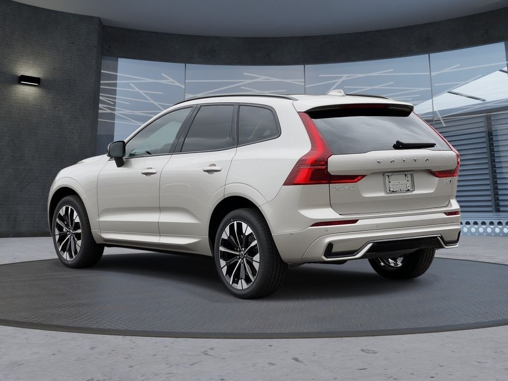 New 2026 Volvo XC60 B5 Plus SUV