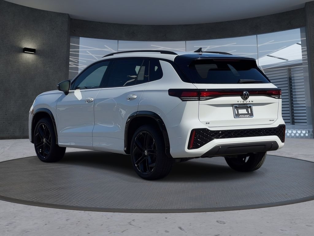 New 2026 Volkswagen Tiguan 2.0T SE R-Line Black SUV