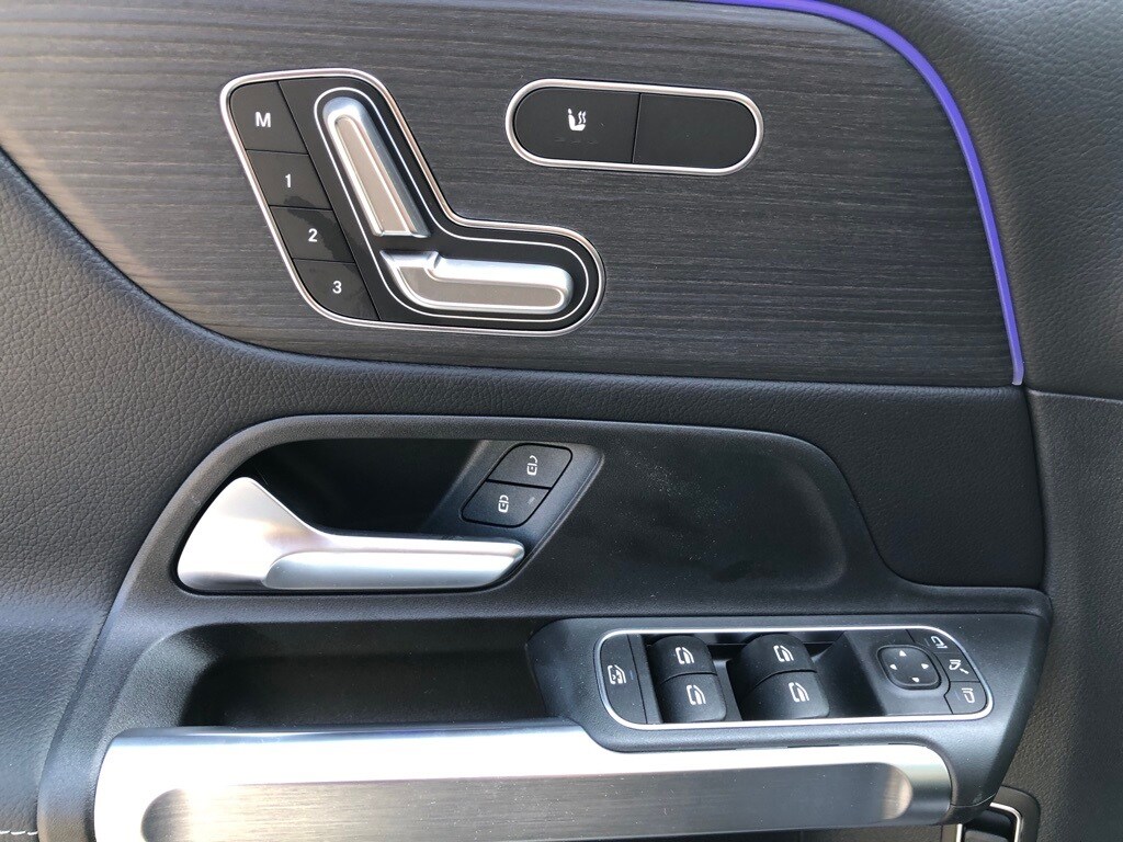 2026 Mercedes-Benz GLB GLB 250 - Photo 12