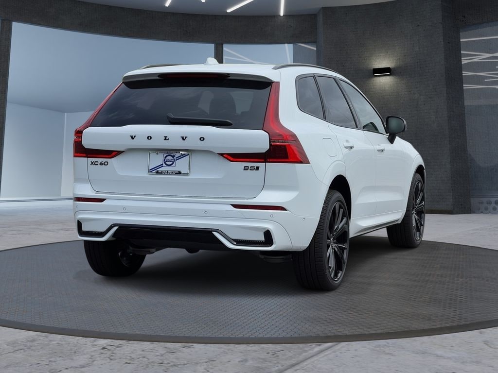 New 2026 Volvo XC60 B5 Ultra Black Edition SUV