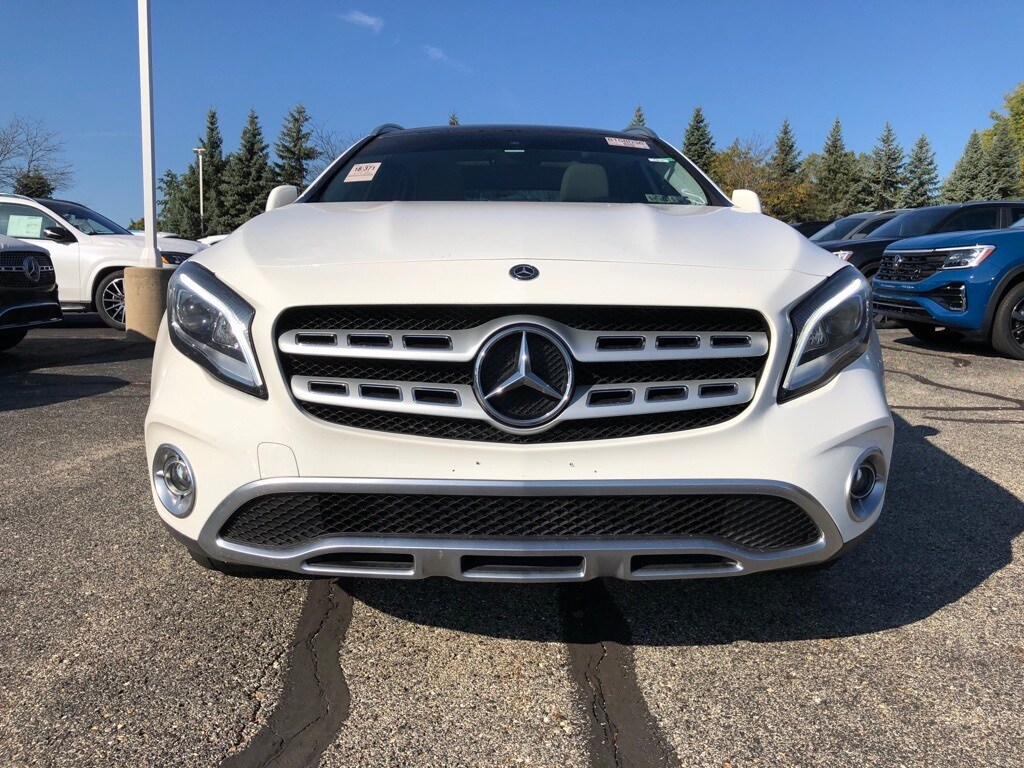 2018 Mercedes Benz GLA 250 4MATIC photo 2