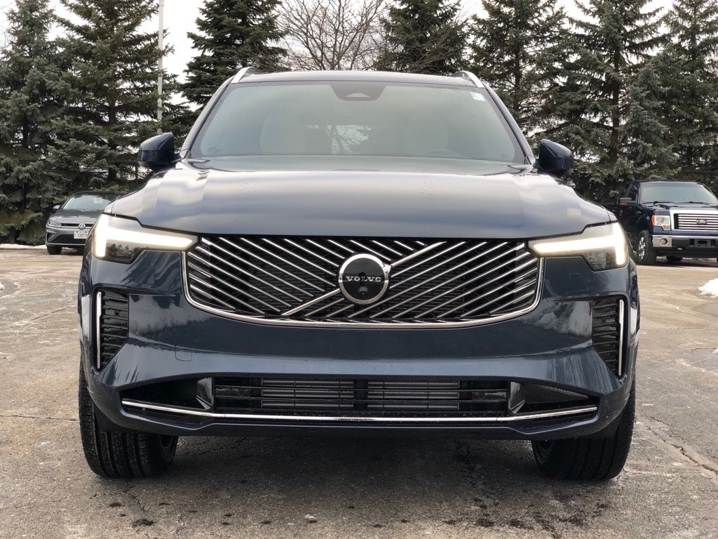 New 2026 Volvo XC90 Plug-In Hybrid T8 Plus 7 Passenger SUV