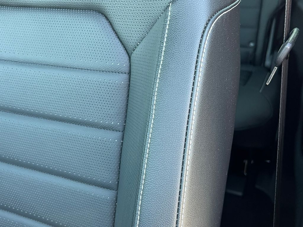 2025 Volkswagen Atlas Cross Sport SEL - Photo 14