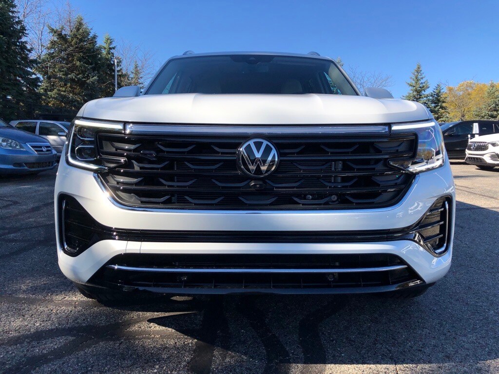 New 2026 Volkswagen Atlas 2.0T SEL Premium R-Line SUV