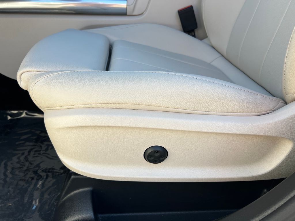 2026 Mercedes-Benz GLA GLA 250 - Photo 9