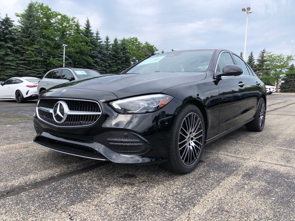 2025 Mercedes Benz C 300 4MATIC Sedan photo 3