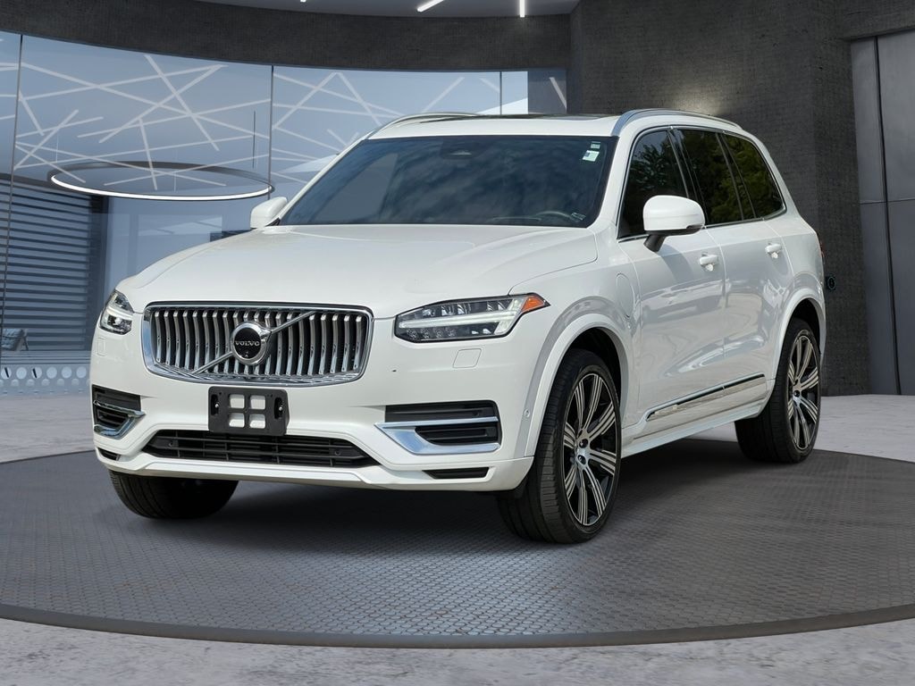 Certified 2024 Volvo XC90 plug-in hybrid T8 Ultimate Bright 7-Seater SUV