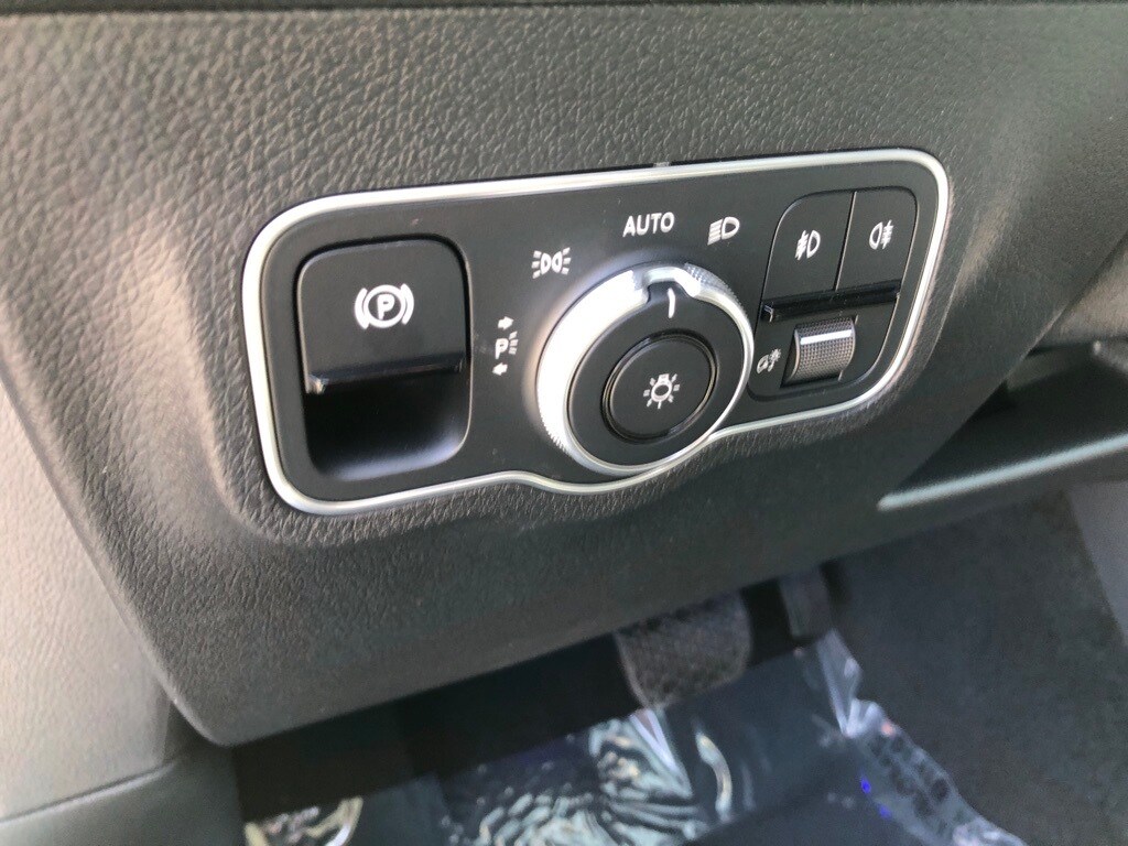 2026 Mercedes-Benz GLB GLB 250 - Photo 14