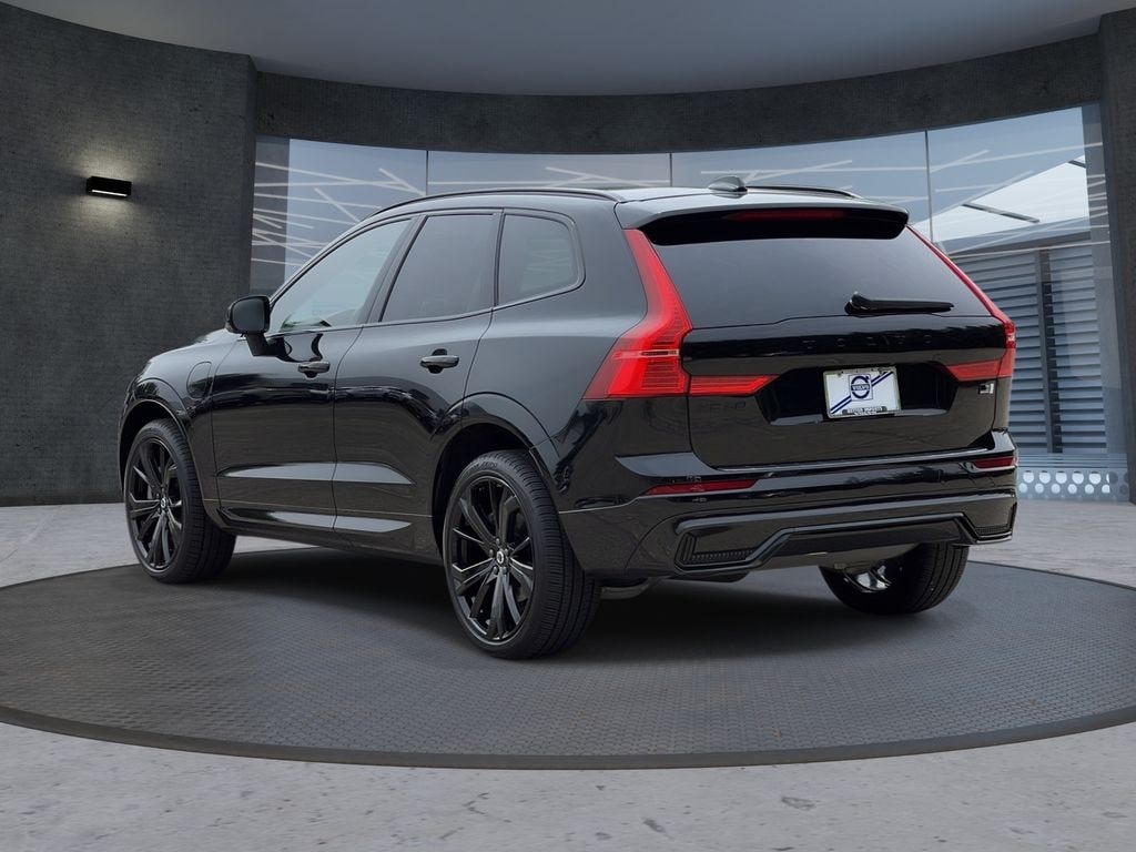 Certified 2024 Volvo XC60 plug-in hybrid T8 Ultimate Black Edition SUV