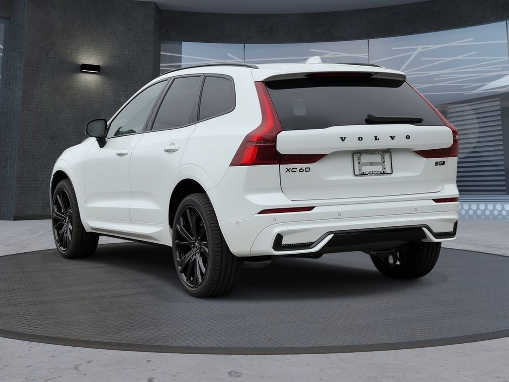 New 2026 Volvo XC60 B5 Ultra Black Edition SUV