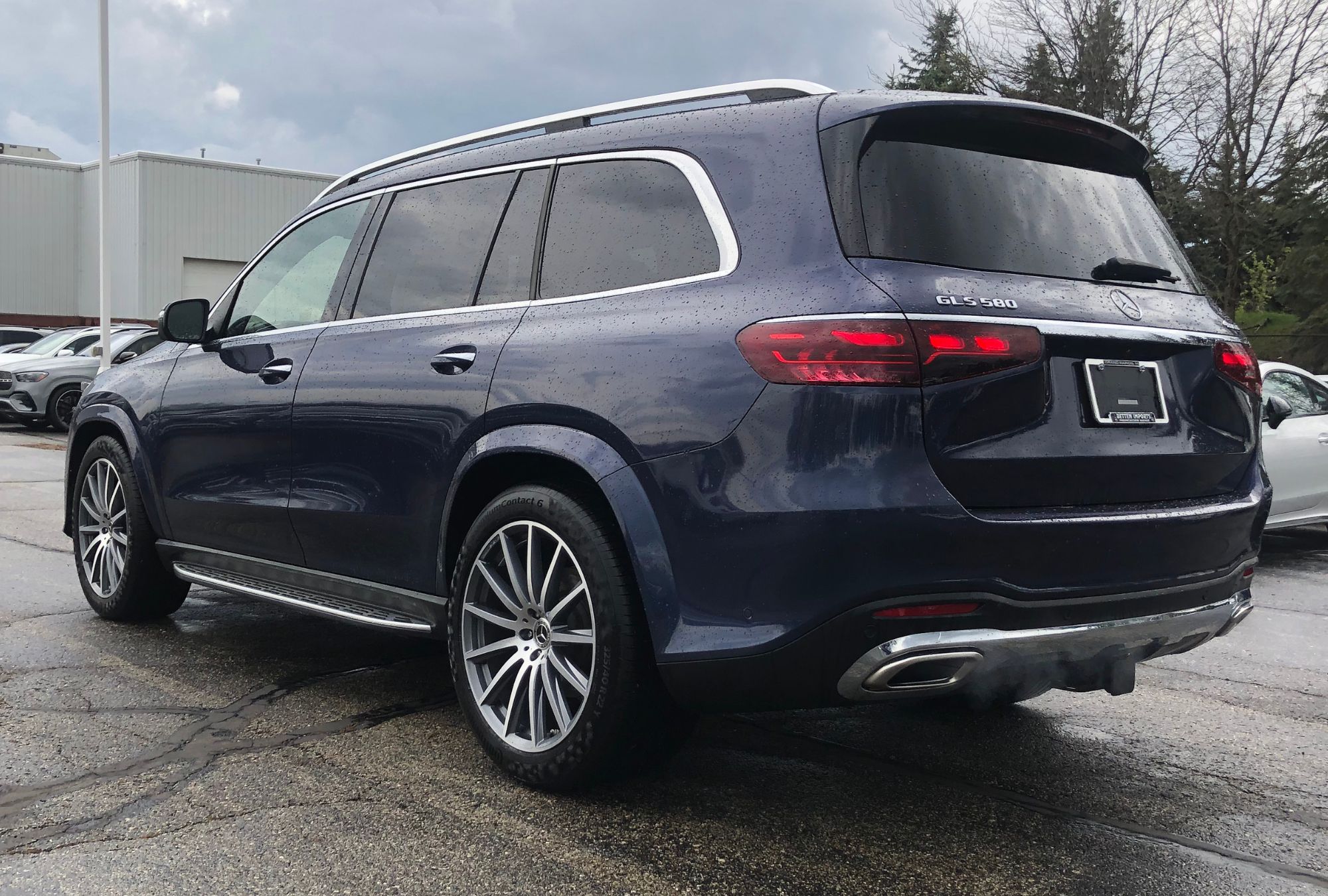 2024 Mercedes Benz GLS 580 photo 4