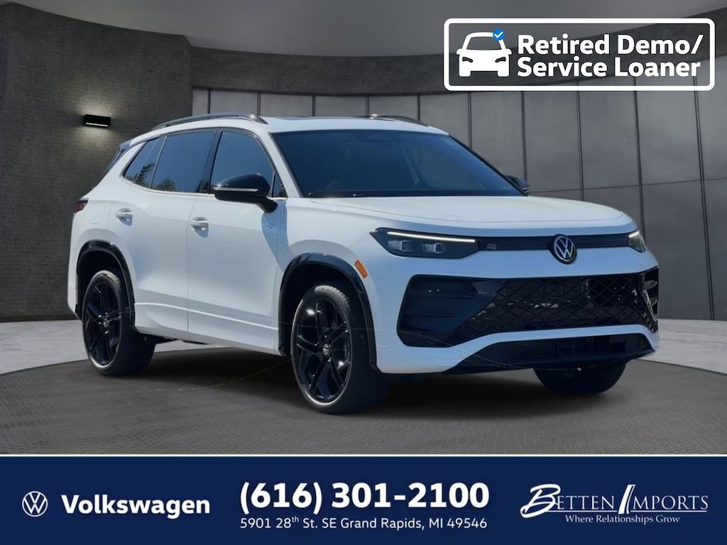 New 2026 Volkswagen Tiguan 2.0T SE R-Line Black SUV