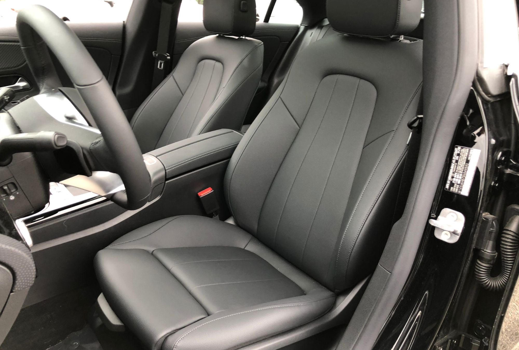 2025 Mercedes-Benz CLA CLA 250 - Photo 32
