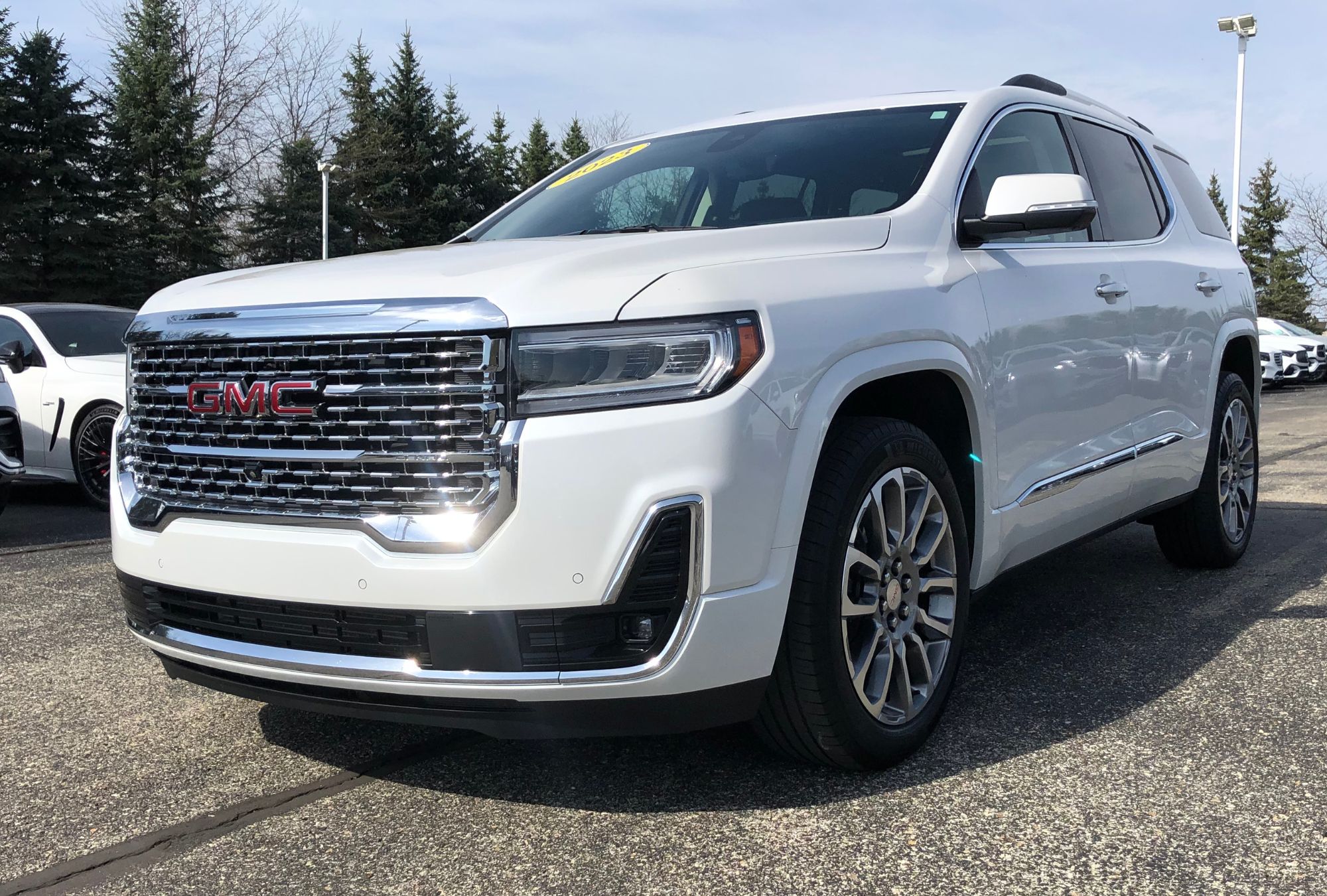 2023 Gmc Acadia Denali photo 3