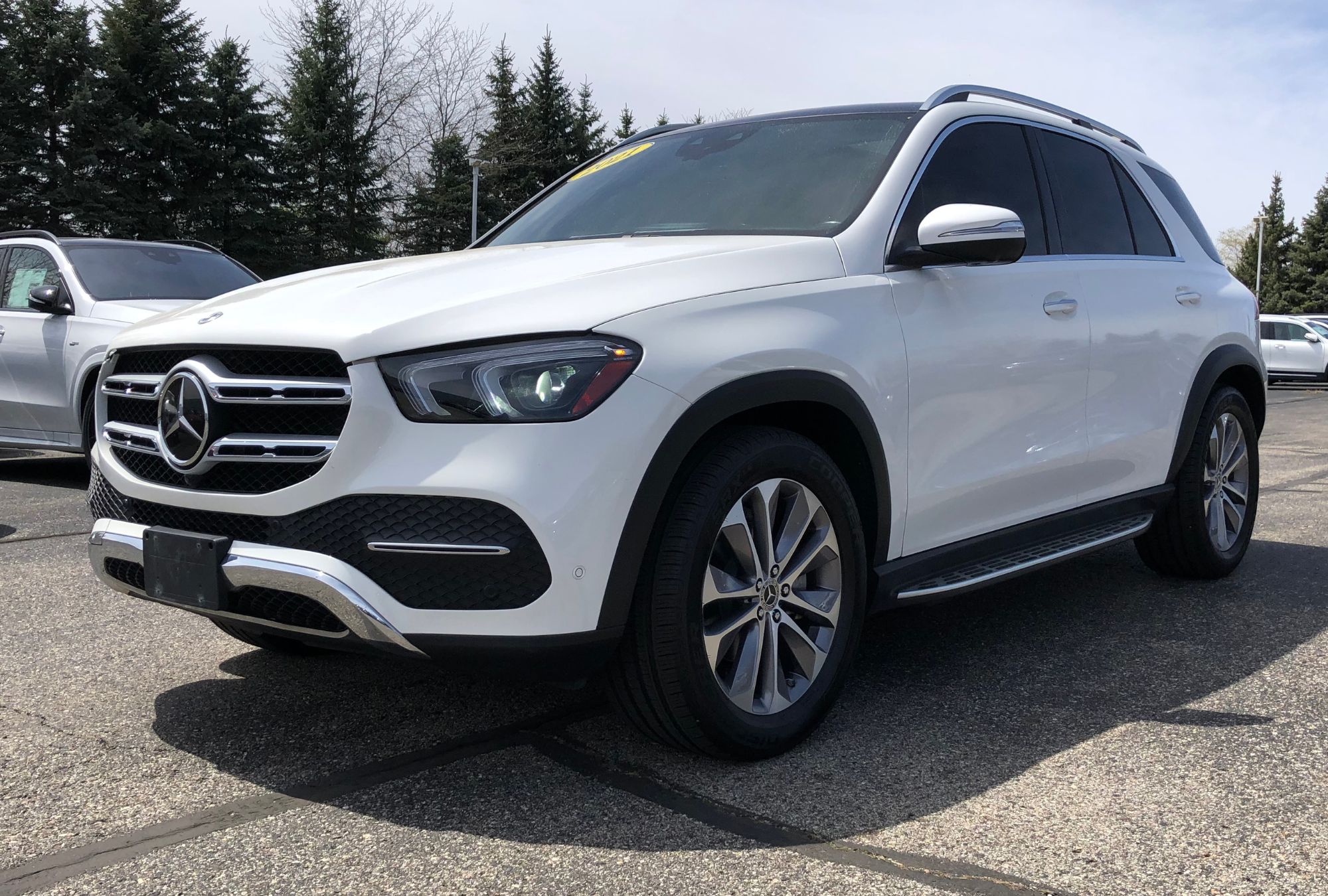 2021 Mercedes Benz GLE 350 photo 3