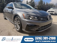 2017 Volkswagen Passat 1.8T R-Line Sedan