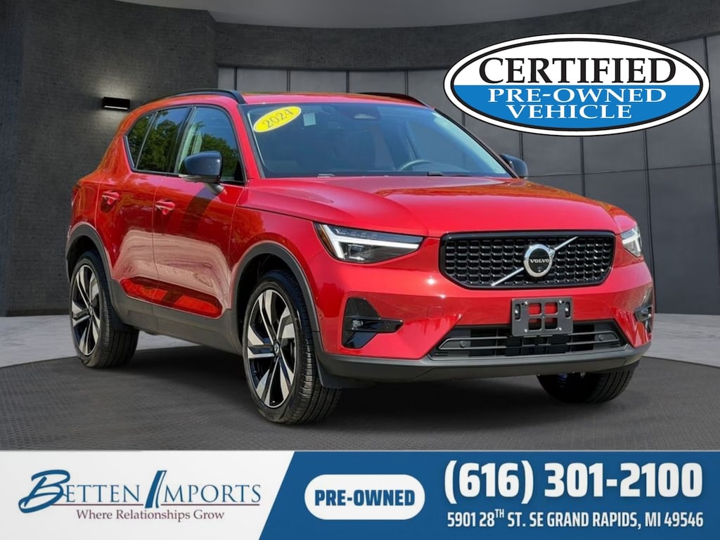 Certified 2024 Volvo XC40 B5 Plus Dark SUV