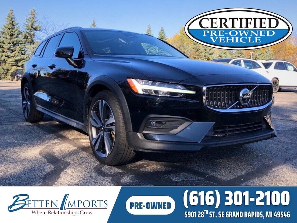 Certified 2025 Volvo V60 Cross Country B5 Plus Wagon