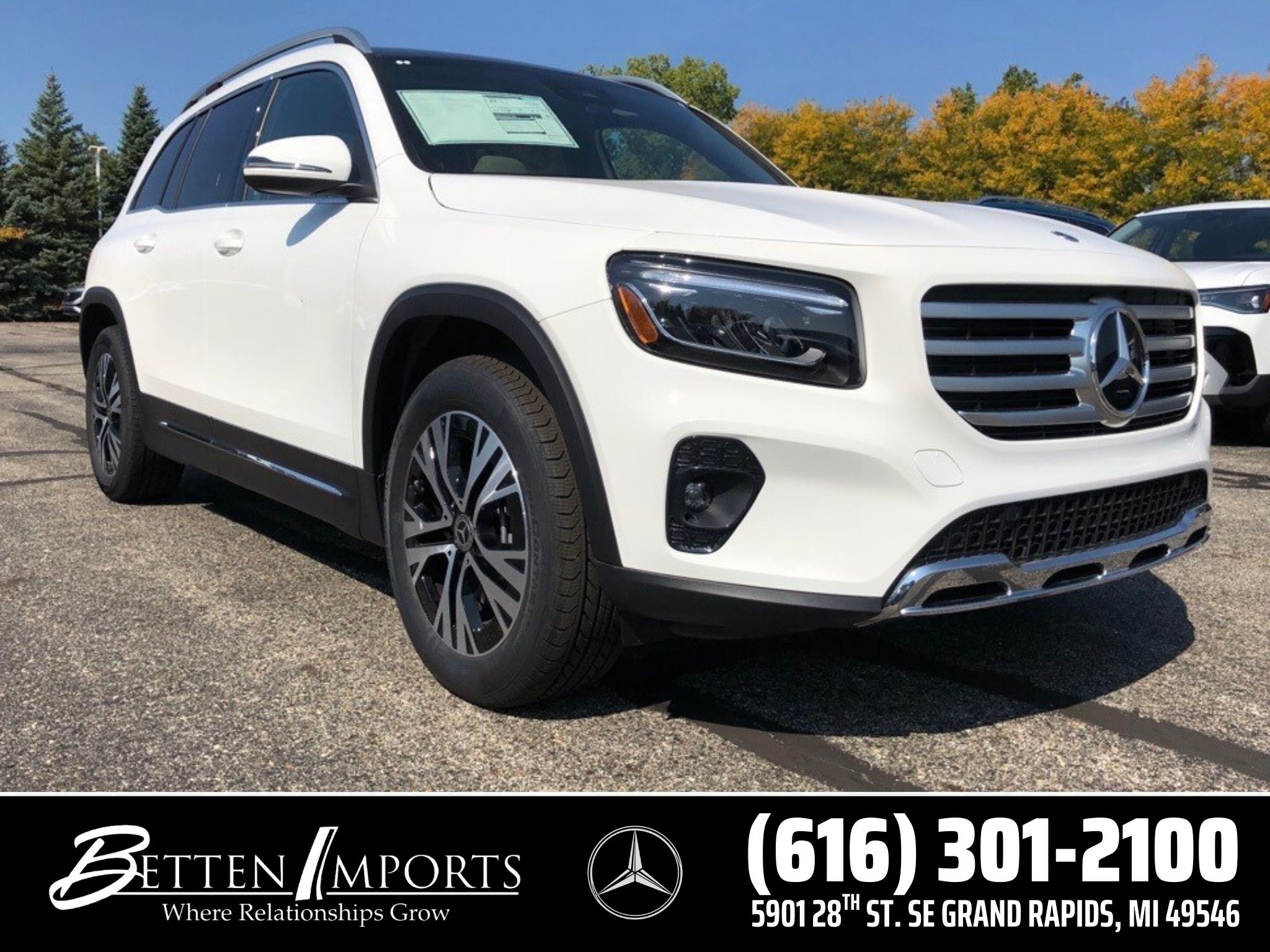 2026 Mercedes-Benz GLB GLB 250's photo