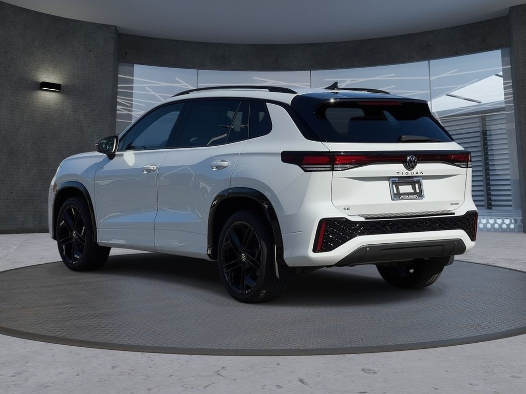 New 2026 Volkswagen Tiguan 2.0T SE R-Line Black SUV