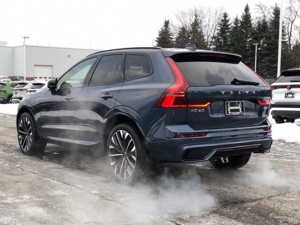 New 2026 Volvo XC60 Plug-In Hybrid T8 Ultra SUV