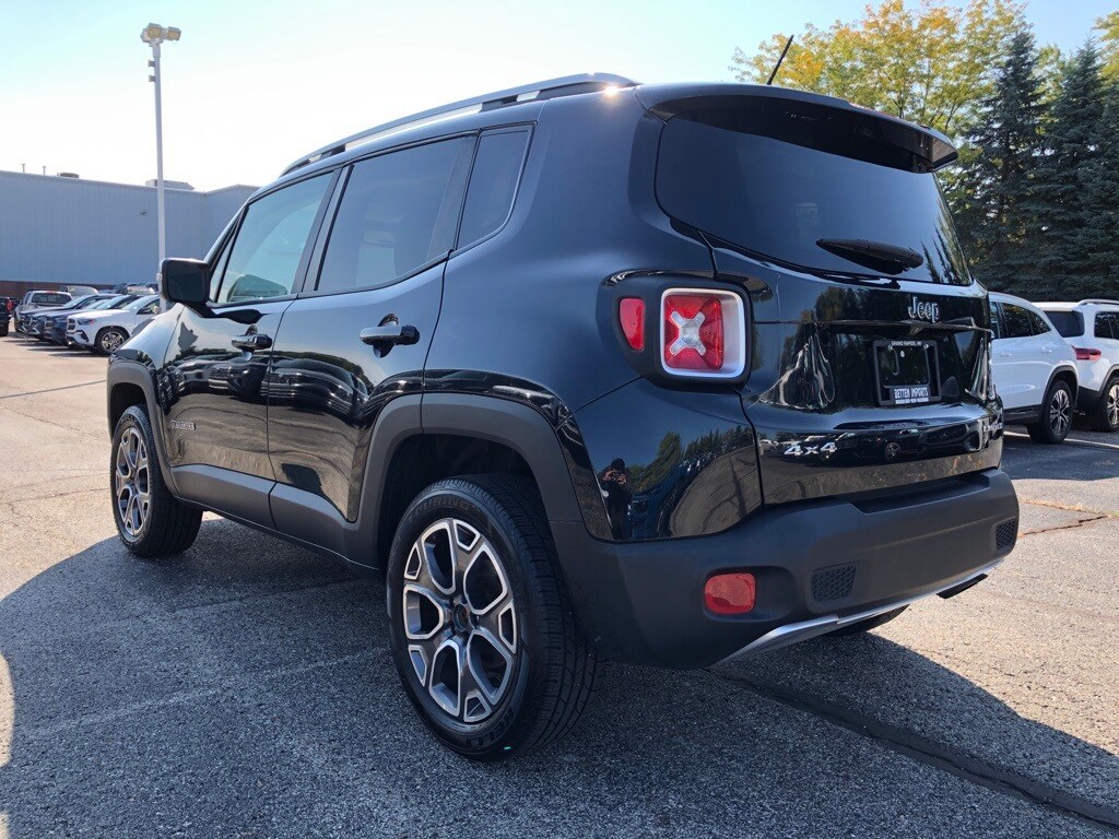 2016 Jeep Renegade Limited photo 4