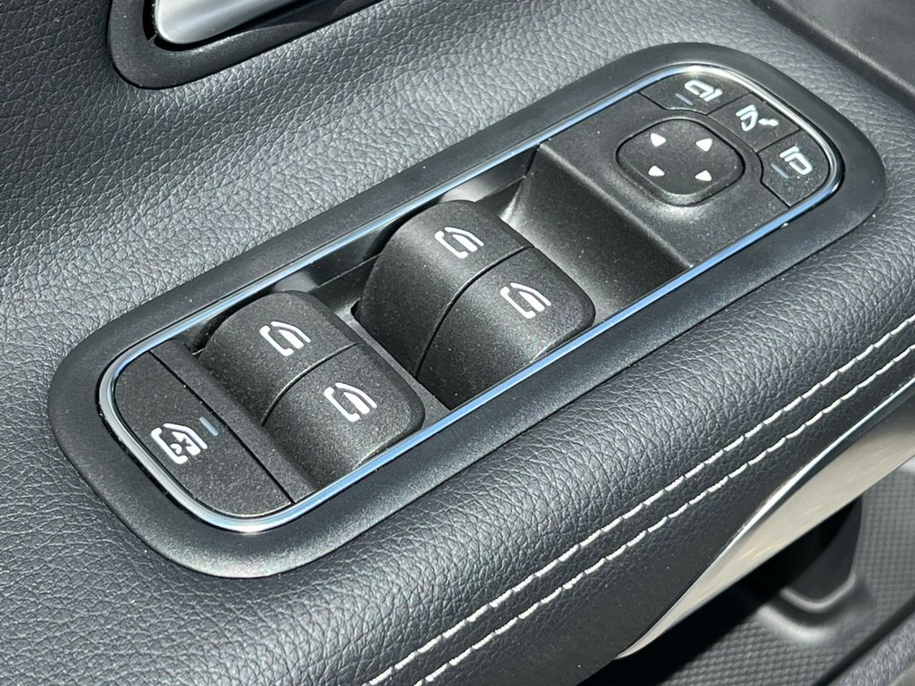 2025 Mercedes-Benz CLA CLA 250 - Photo 15