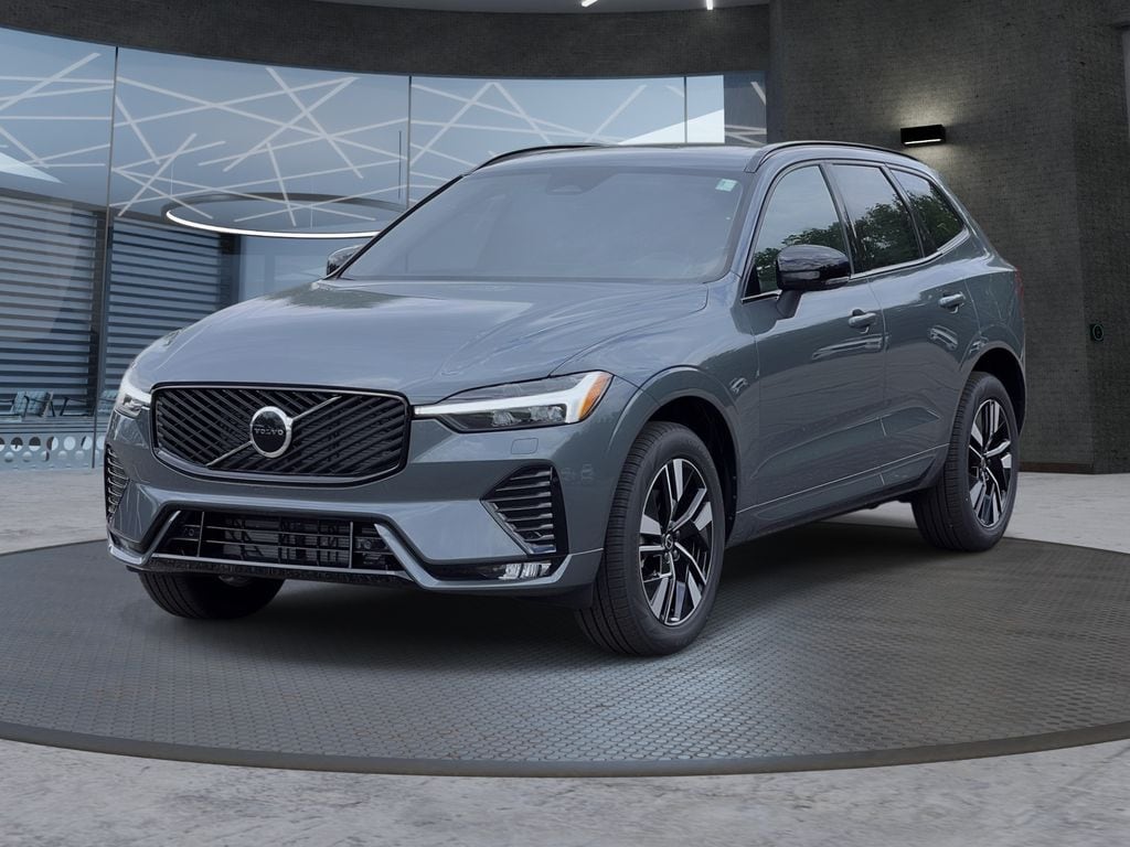 New 2026 Volvo XC60 B5 Core SUV