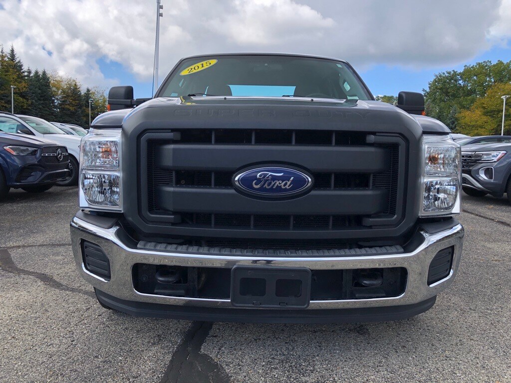 2015 Ford F-250 XL photo 2