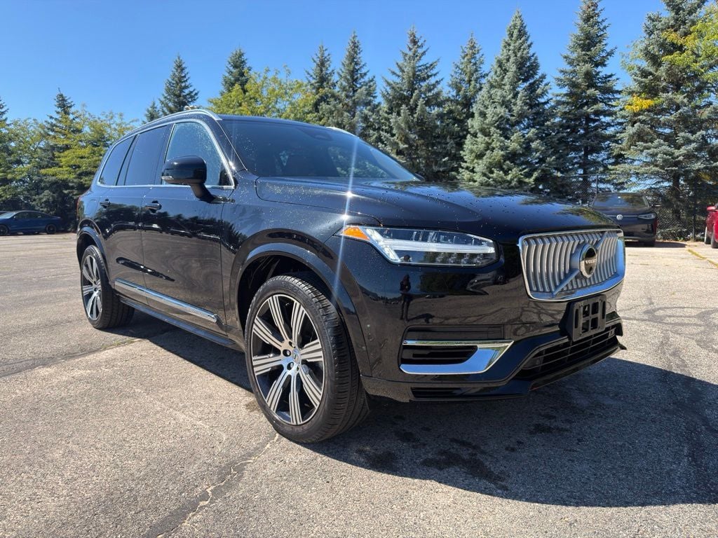 Certified 2024 Volvo XC90 plug-in hybrid T8 Plus Bright 7-Seater SUV
