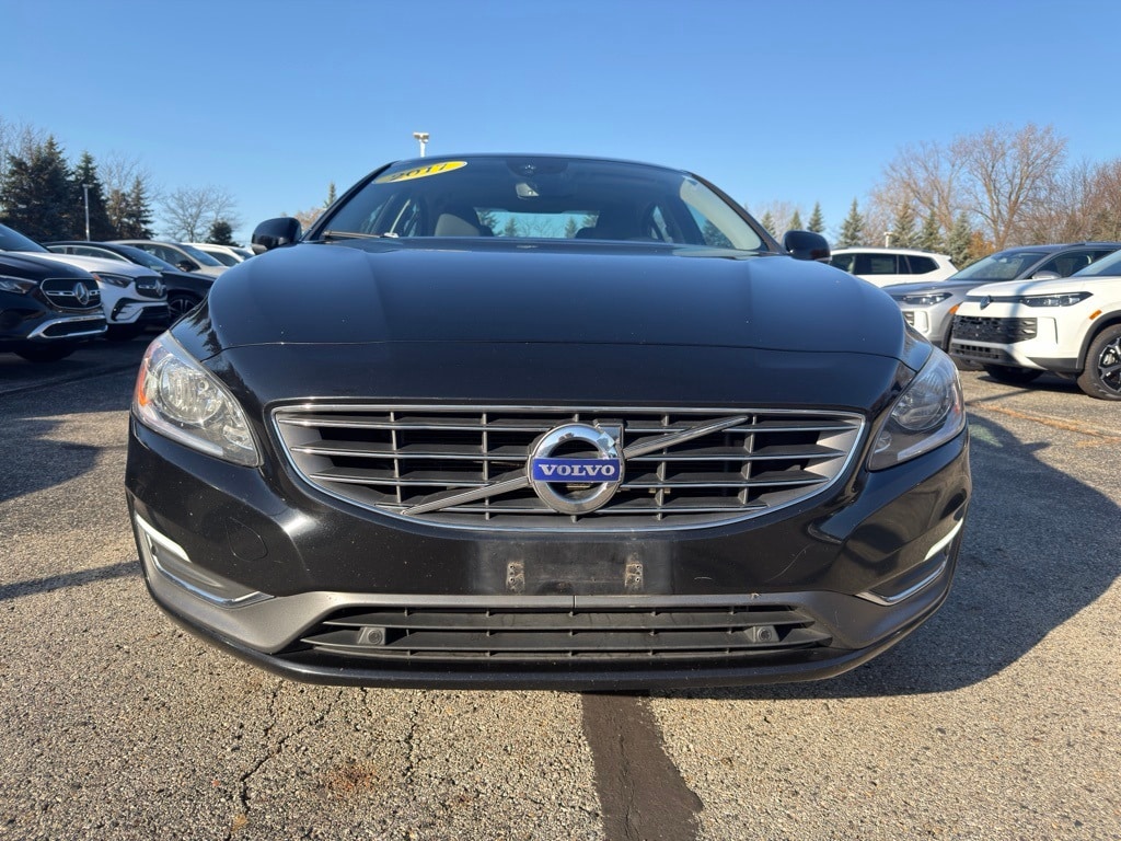 Used 2017 Volvo S60 T5 Inscription Sedan